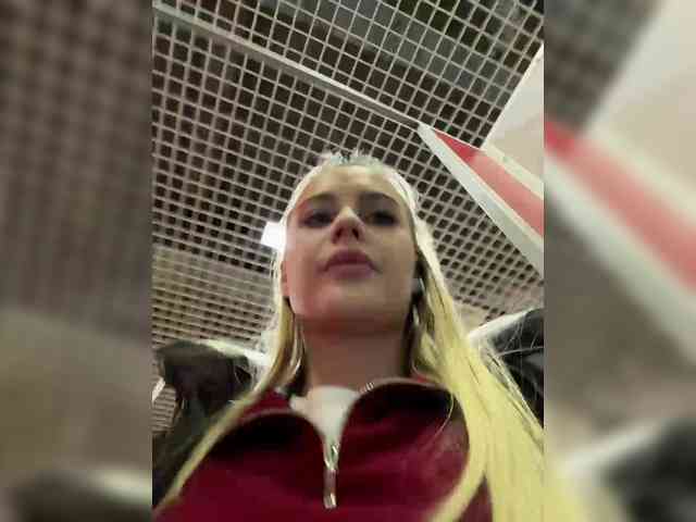 _Katrinka_'s chat room