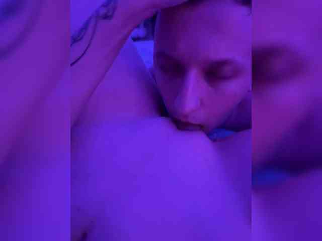 -Sweet-cats-'s chat room