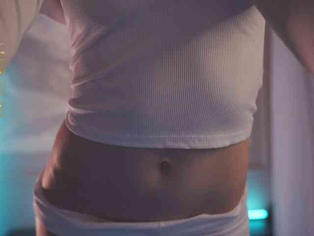 HorneyJozy's chat room