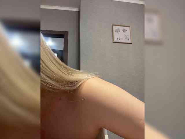 _Katrinka_'s chat room