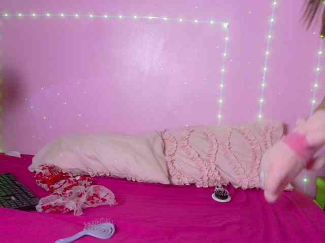 farianachocolatecrememia's chat room