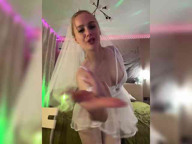 _Katrinka_'s chat room