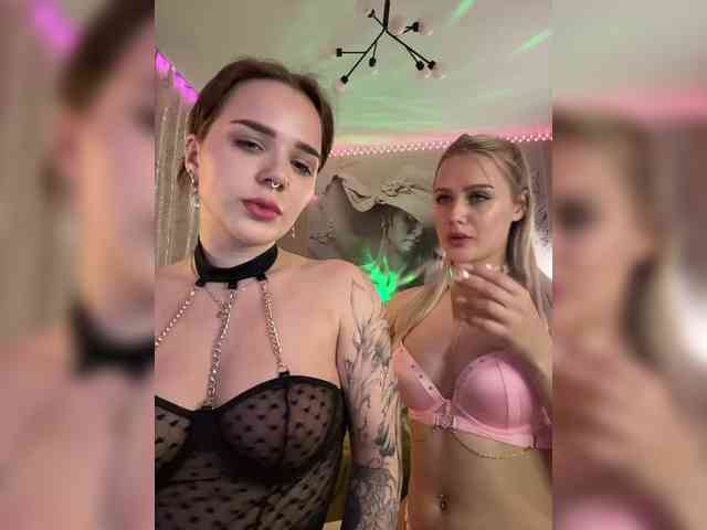 _Katrinka_'s chat room