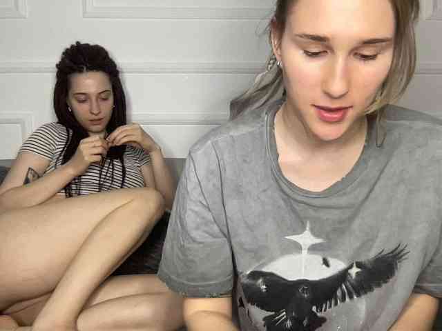 yoursweettreats's chat room