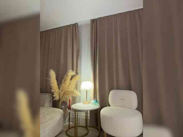 AnyaAngel's chat room