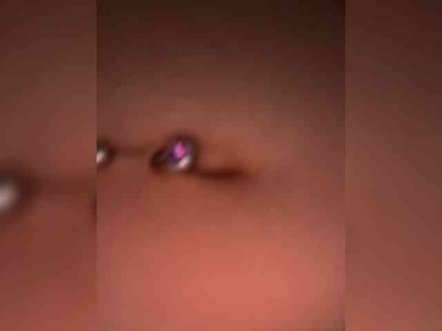 VIP17CoupleDream's chat room