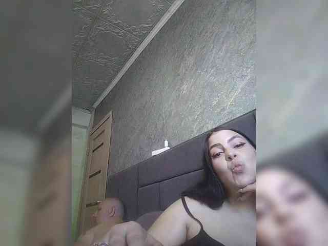 Cleopatra1990's chat room