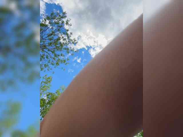 -EmilyBaby-'s chat room
