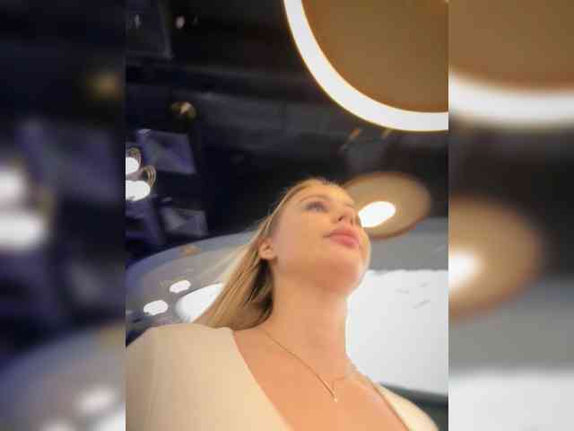 _Katrinka_'s chat room