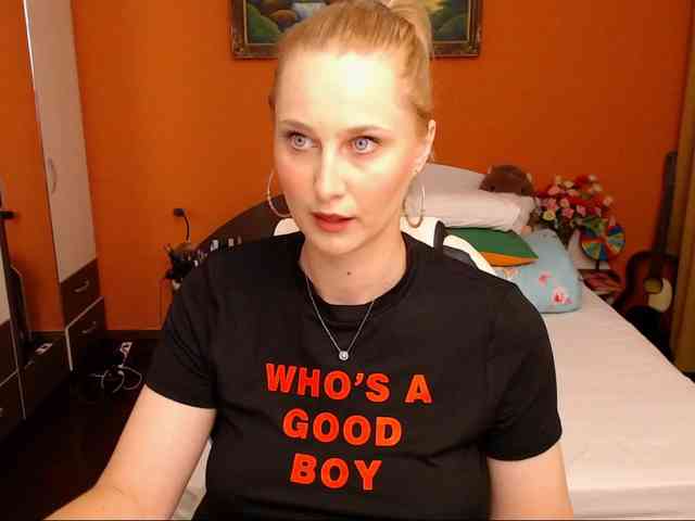 NatashaRouge's chat room