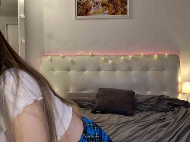LustElise's chat room
