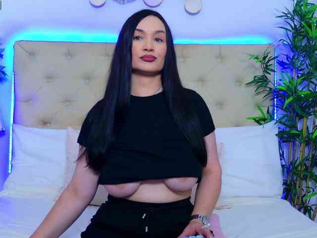 DaliyaArabian's chat room