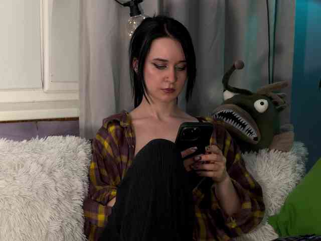 Kira_Li_Lime's chat room