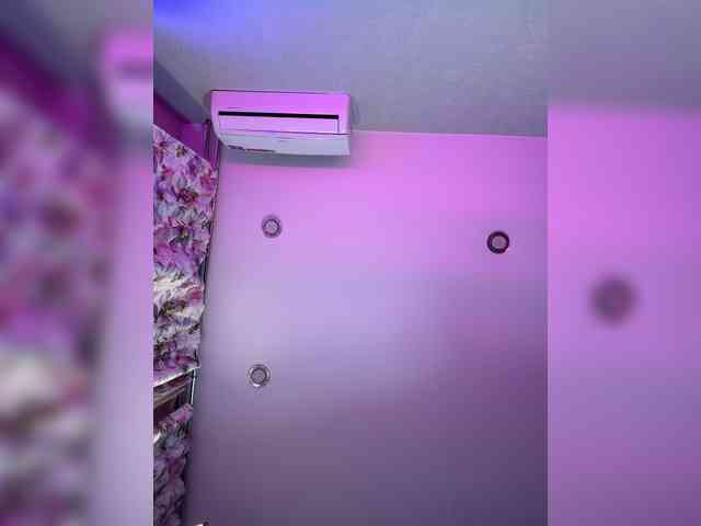 Madam_koss's chat room