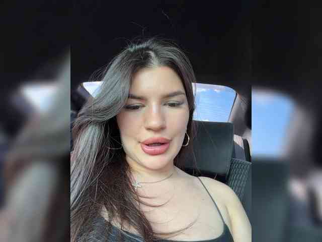 -MaybeBaby-'s chat room