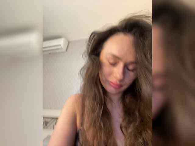Dikiy_Angel's chat room