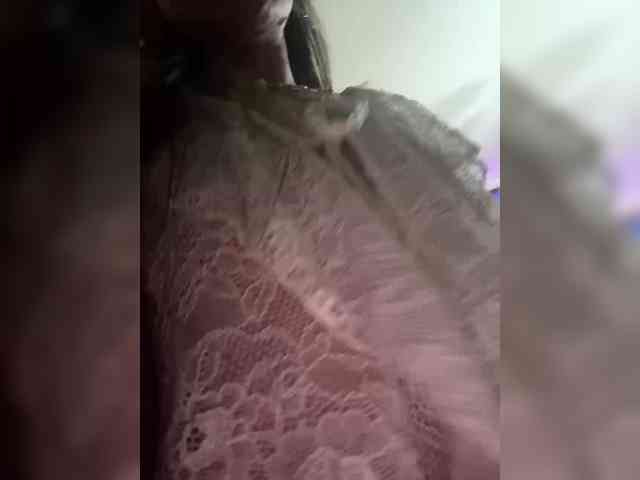 VIP17CoupleDream's chat room