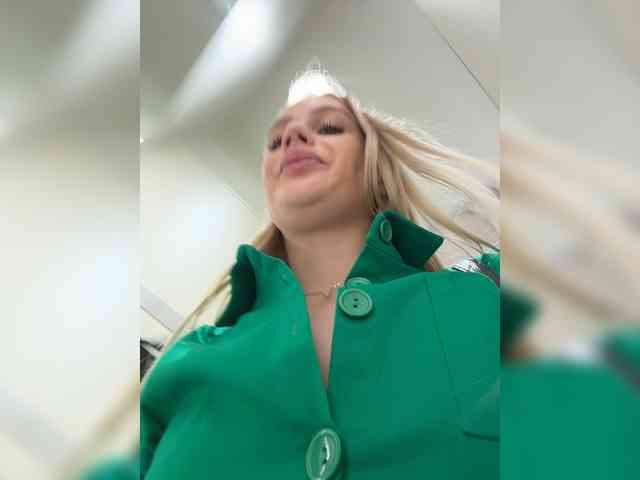 _Katrinka_'s chat room
