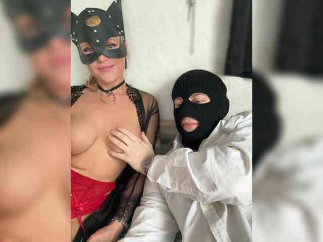 Pusydiamond's chat room