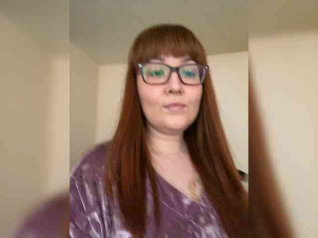 QueenFoxyLiza's chat room