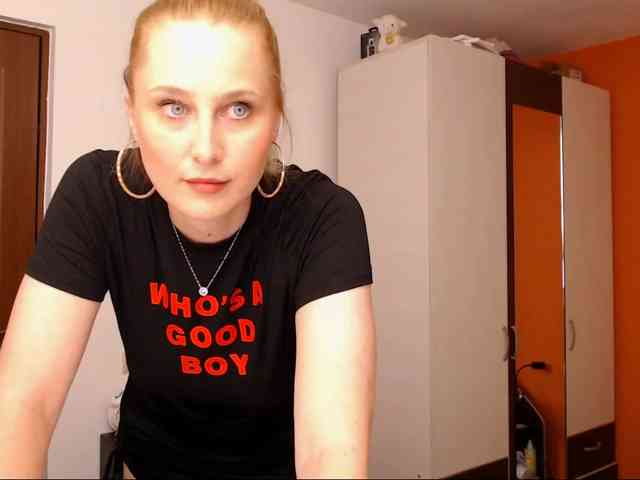 NatashaRouge's chat room
