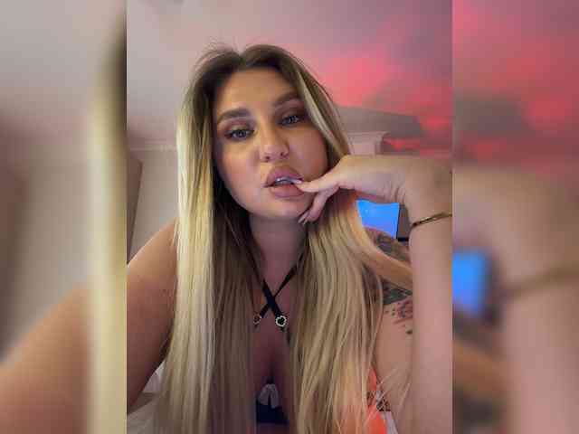 Stiflers_mom's chat room