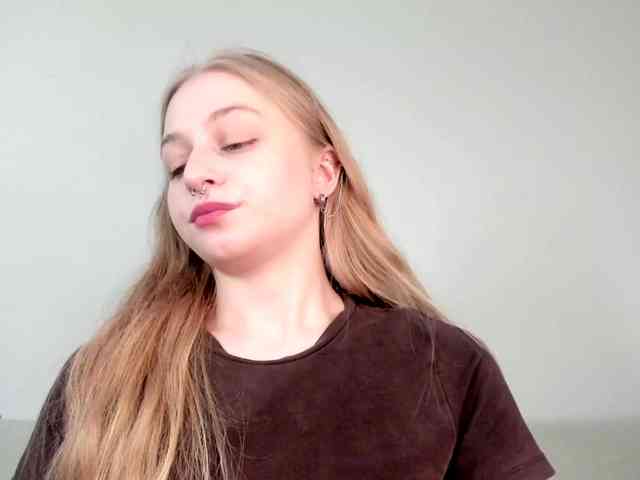 MiaMeowa's chat room