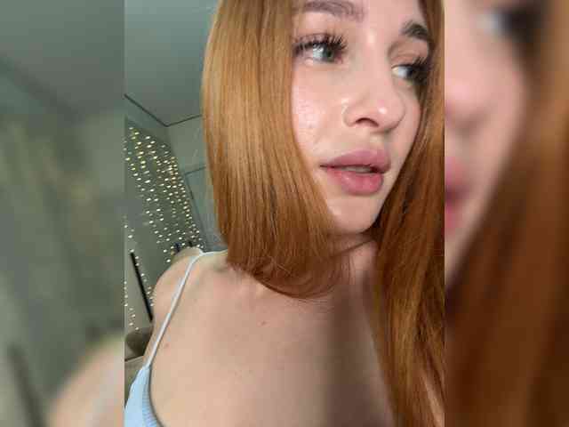 VictoriaBix's chat room