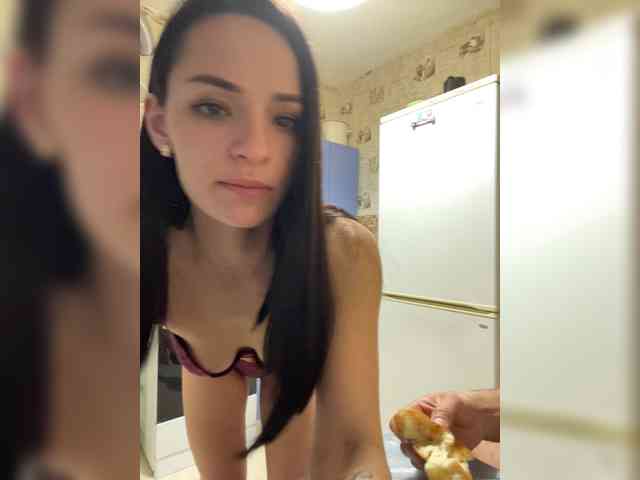 -LinaMark-'s chat room