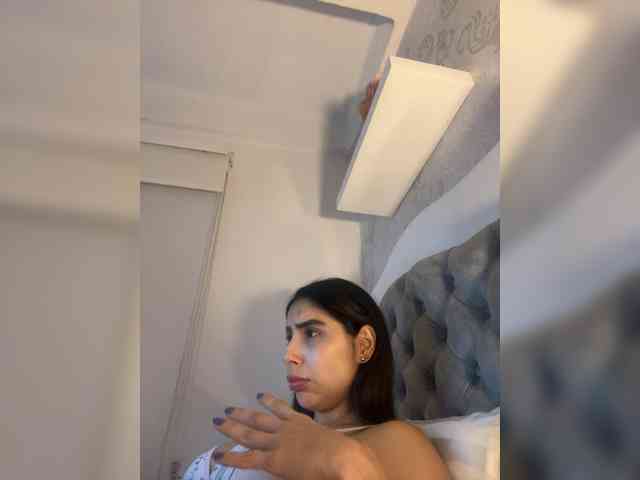 SallyeLeins's chat room