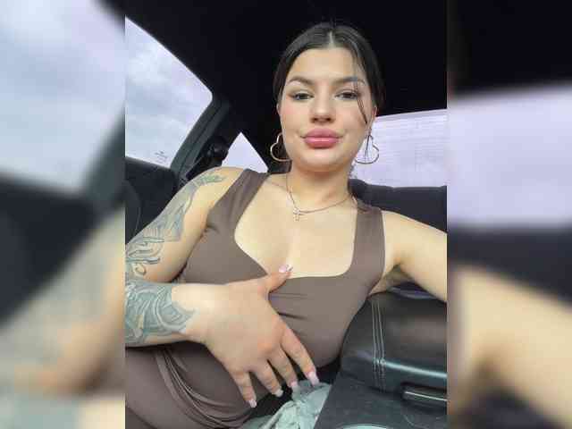 -MaybeBaby-'s chat room