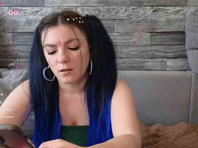 sosgirl1994's chat room