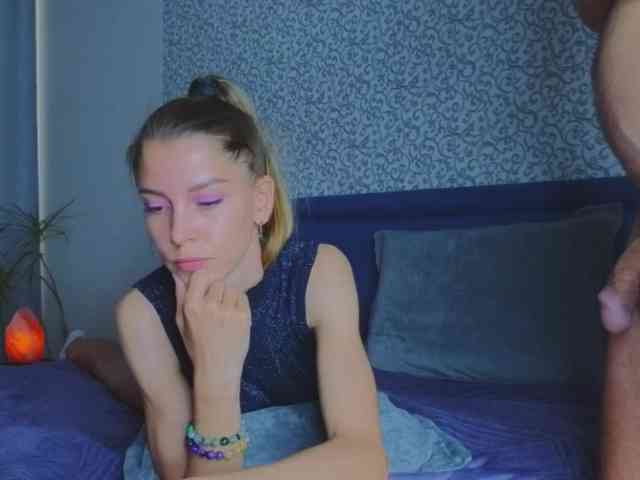 Kristi_Wolf's chat room