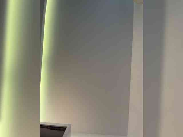 OrgazMia's chat room