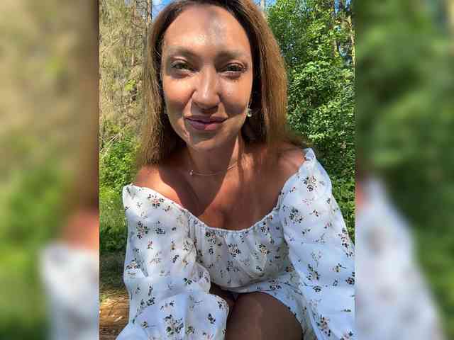 Miss_Stella's chat room