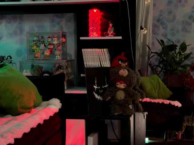 Kira_Li_Lime's chat room