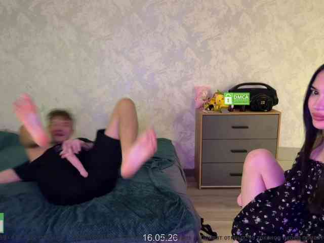 CoupleOnFire's chat room