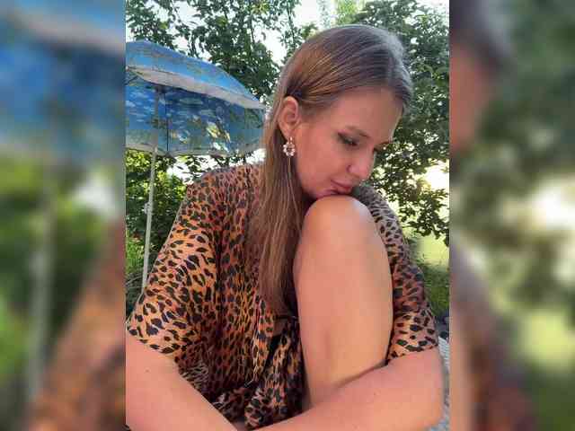 -SweetNatali-'s chat room