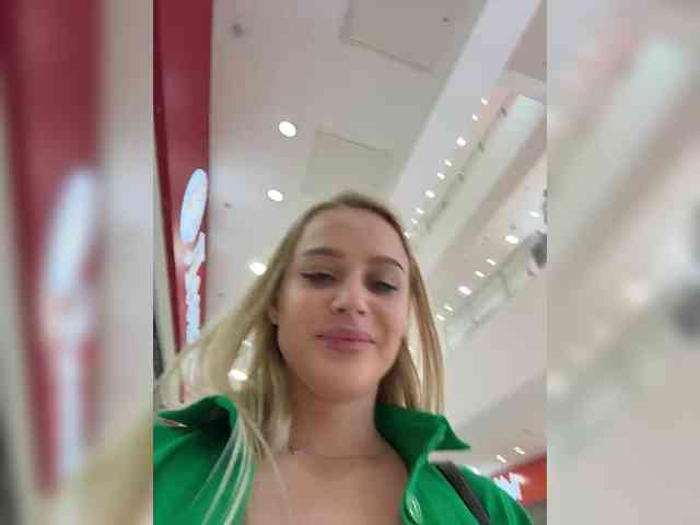 _Katrinka_'s chat room
