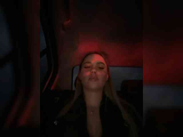 _Katrinka_'s chat room