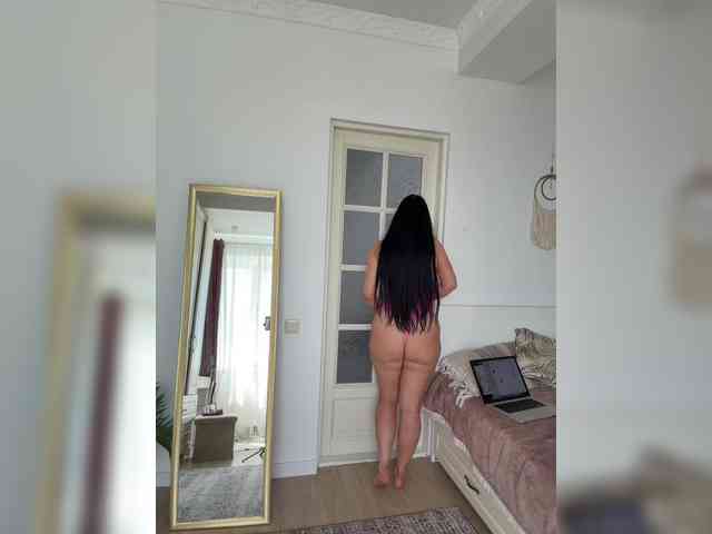 Happy_Doll's chat room