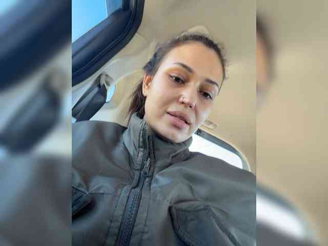 Anutka-chocolatee's chat room