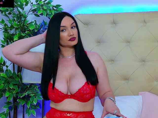 DaliyaArabian's chat room