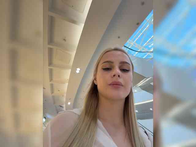 _Katrinka_'s chat room