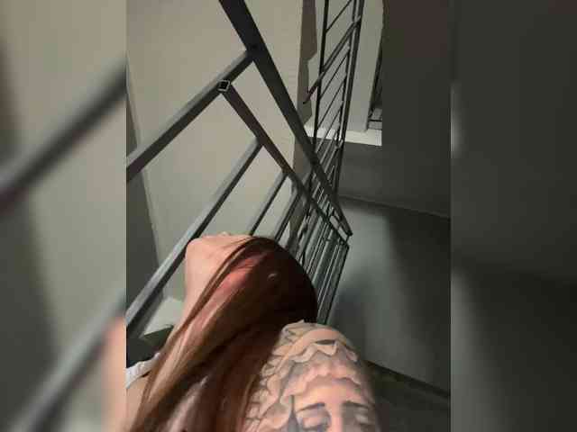 -EmilyBaby-'s chat room