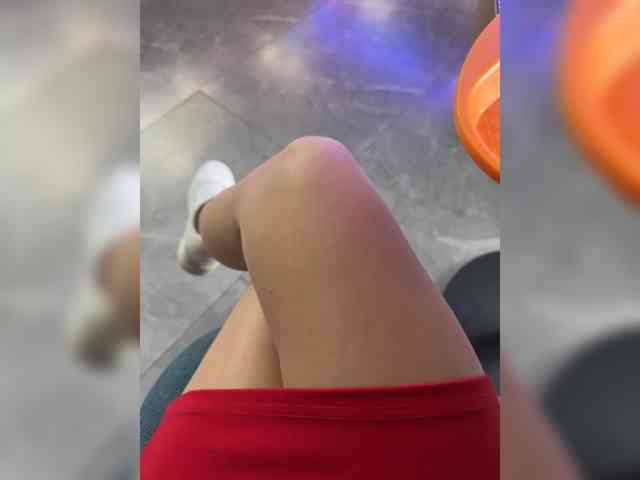 _Katrinka_'s chat room