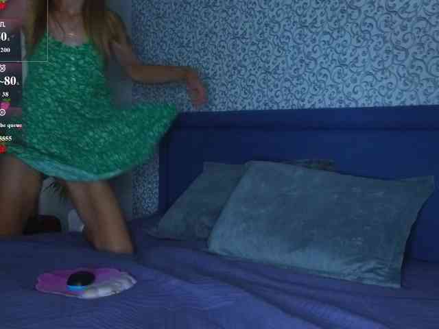 Kristi_Wolf's chat room