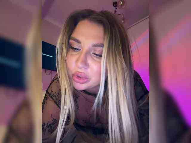 Stiflers_mom's chat room