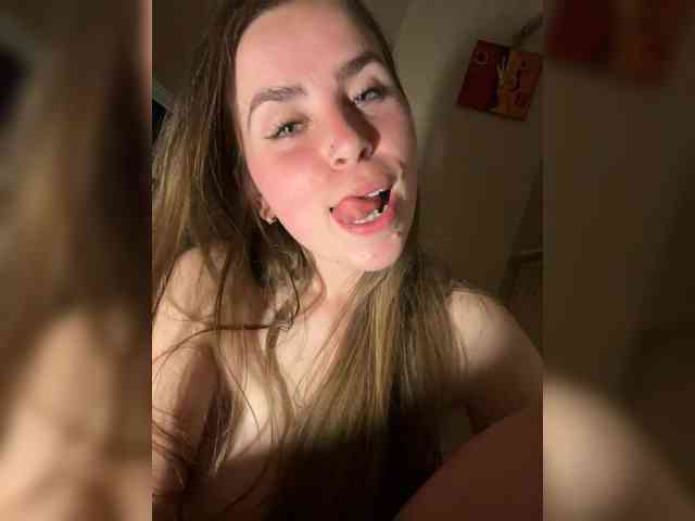 LolaSexxx's chat room
