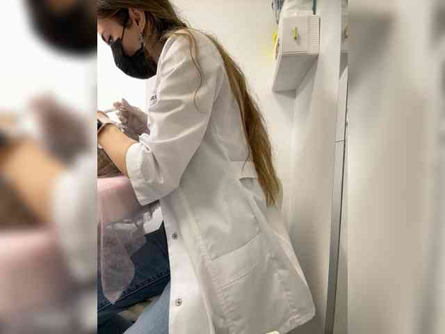 Amelia575-1's chat room